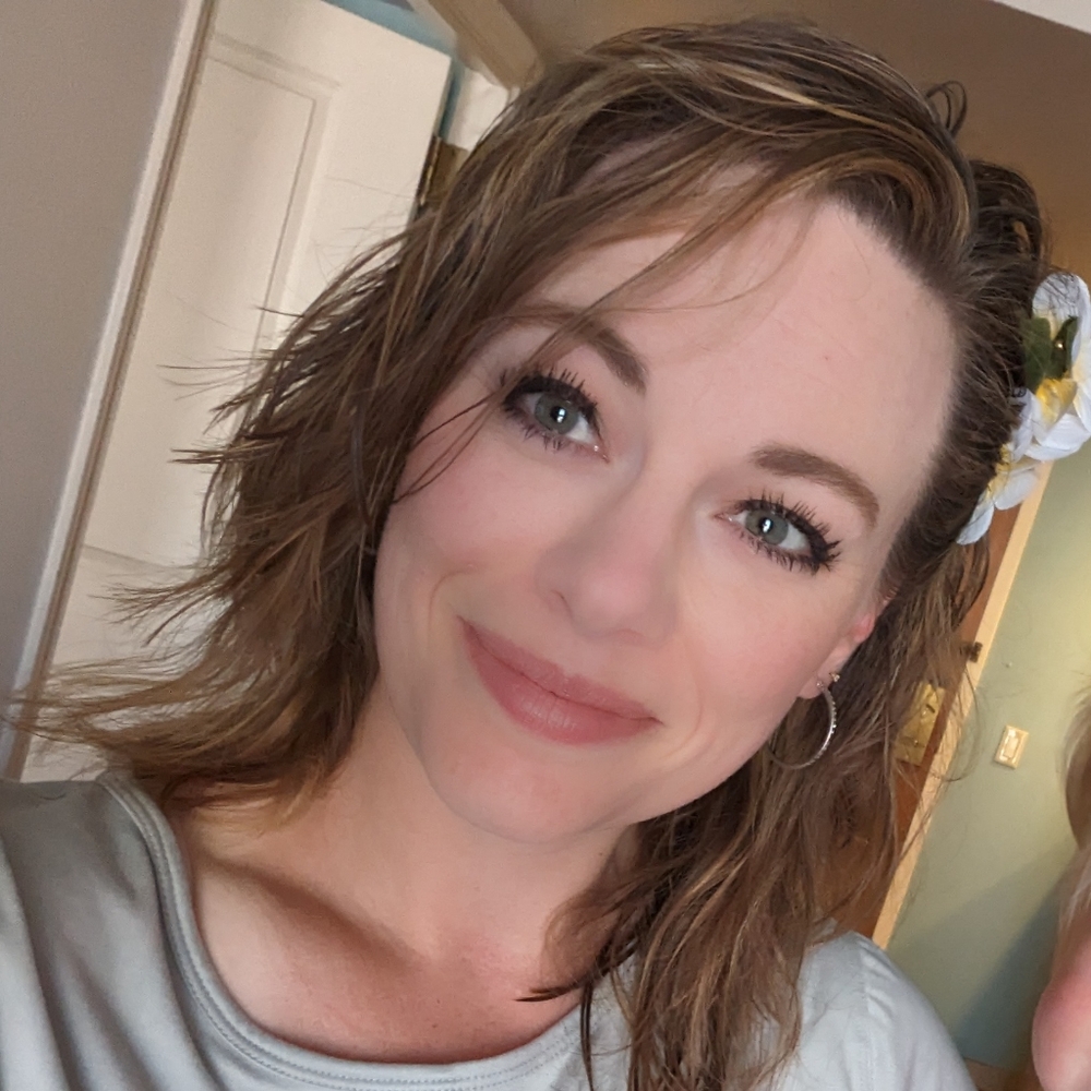Meet your Posher, Christina